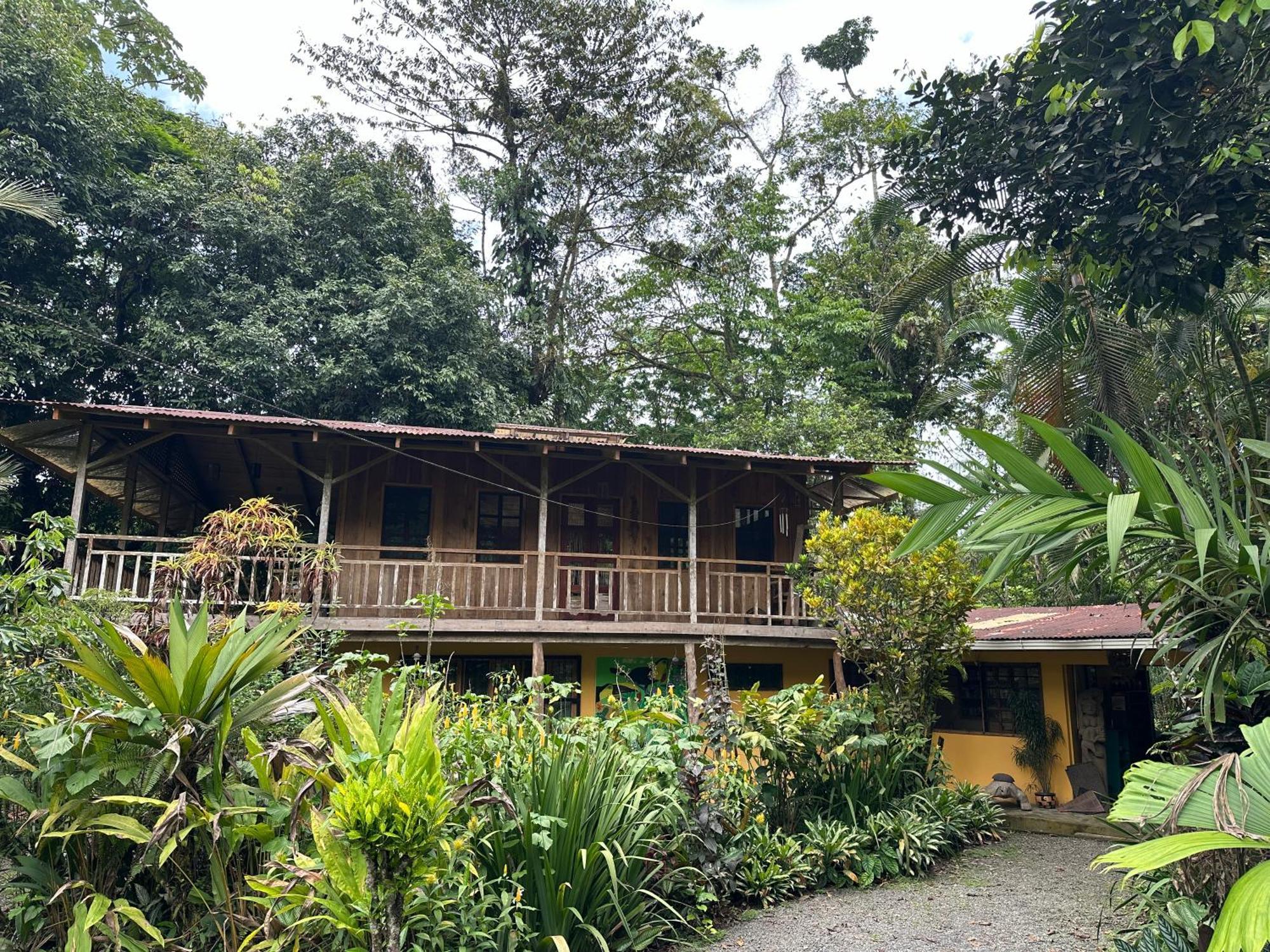 Casa Rio Blanco Eco Friendly B&B Guápiles Exterior foto